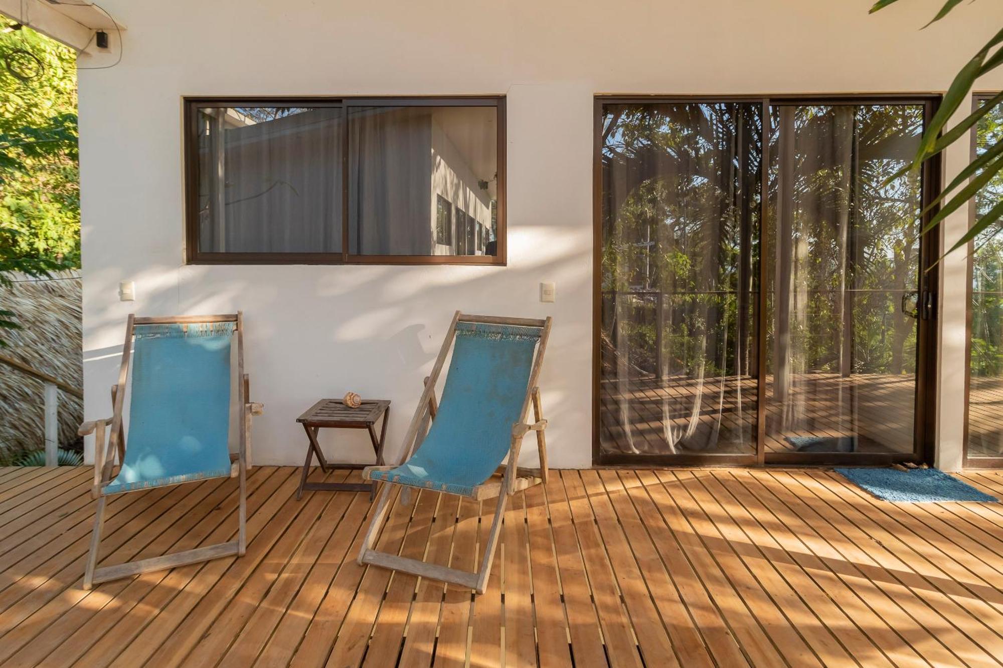 La Sana Surf Hotel, New Management, Few Mn Drive To The Beach Playa Santa Teresa  Exterior foto